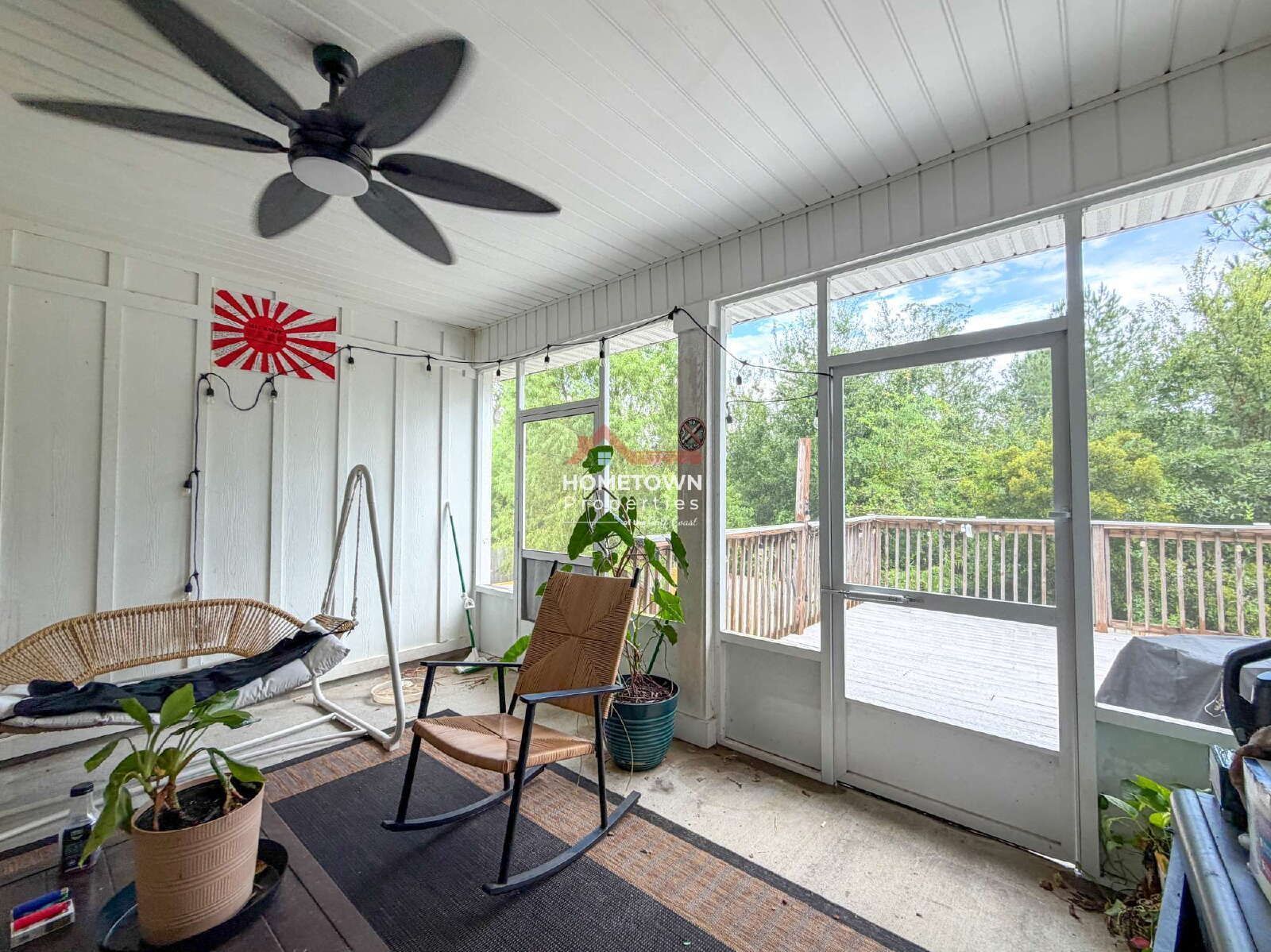Spacious 4-Bedroom with Luxurious Granite Touches in Pensacola! property image