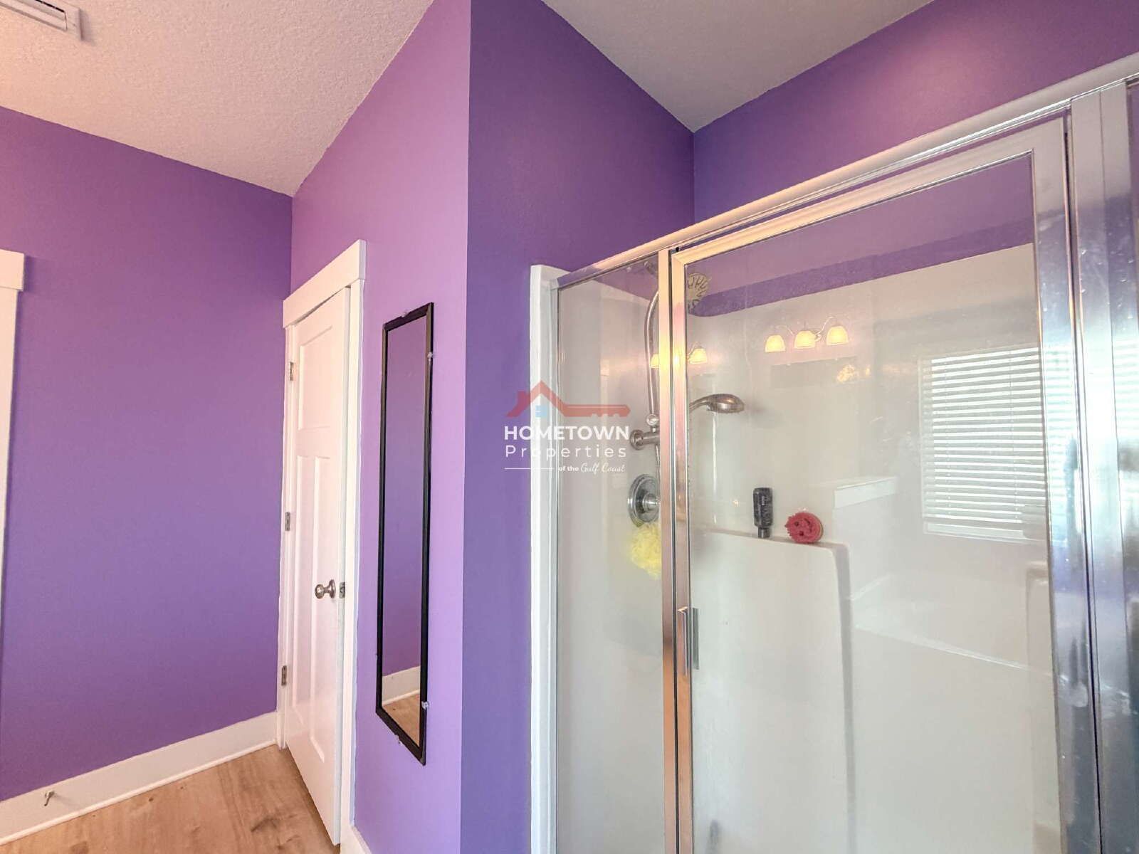 Spacious 4-Bedroom with Luxurious Granite Touches in Pensacola! property image