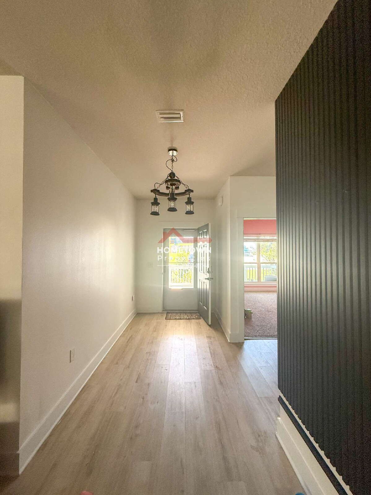 Spacious 4-Bedroom with Luxurious Granite Touches in Pensacola! property image