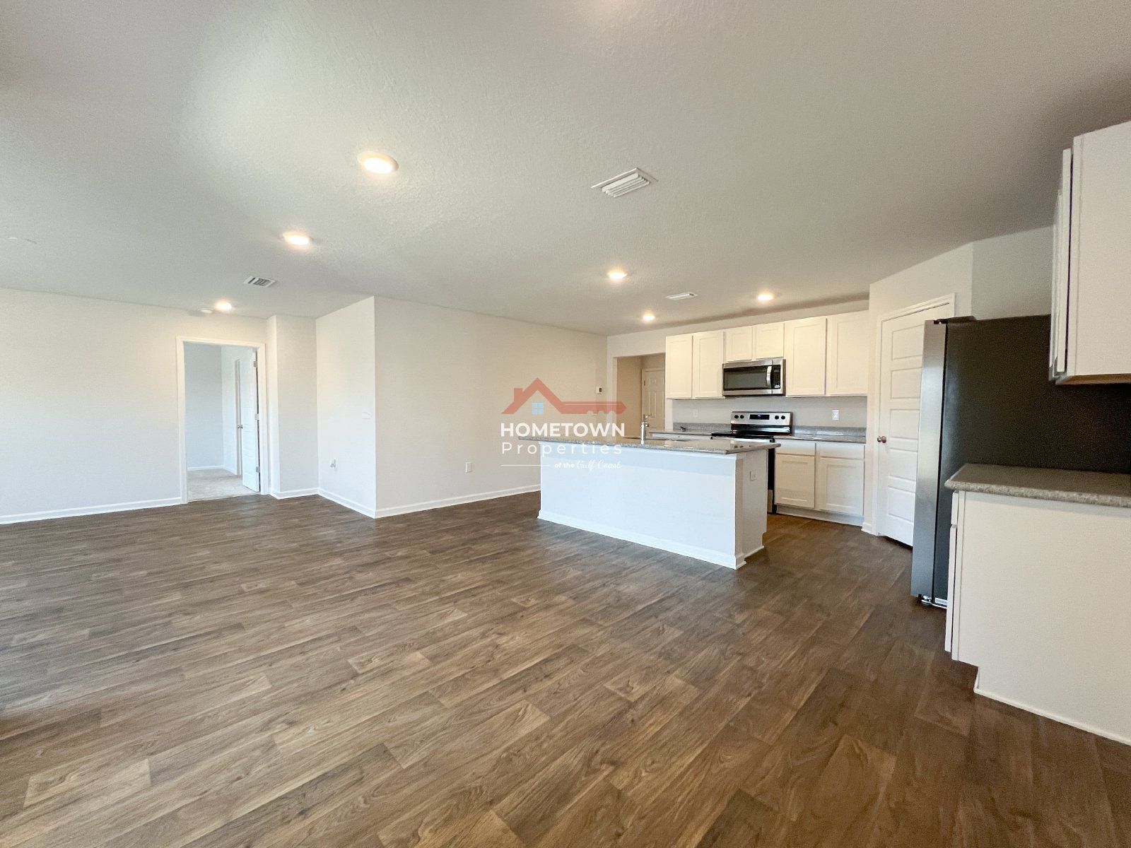 Modern 4-Bedroom Home with 2 Full Bathrooms in Cantonment! property image