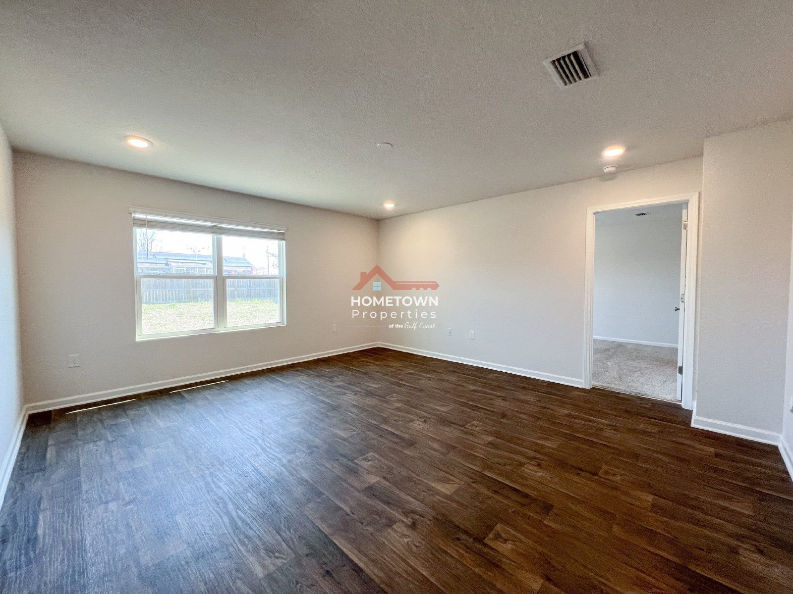 Modern 4-Bedroom Home with 2 Full Bathrooms in Cantonment! property image