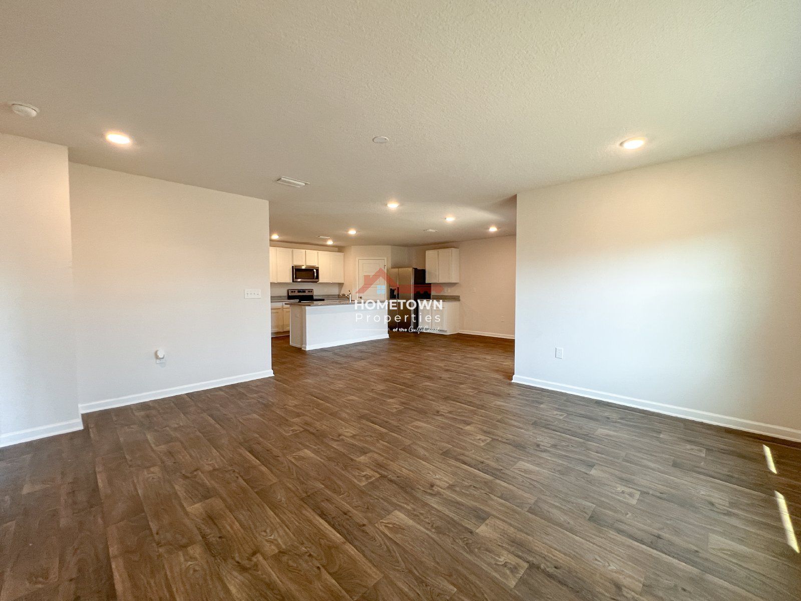 Modern 4-Bedroom Home with 2 Full Bathrooms in Cantonment! property image