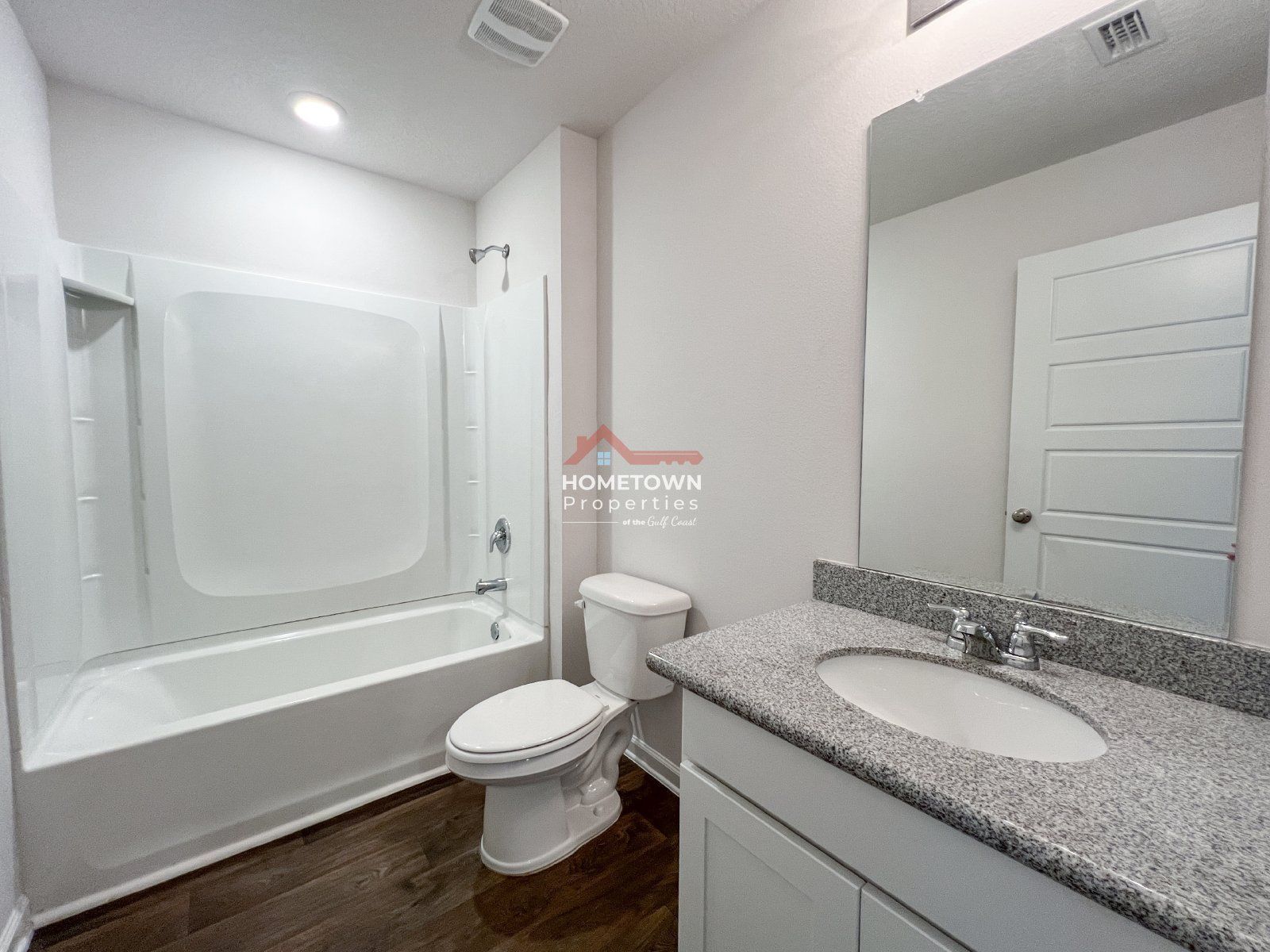Modern 4-Bedroom Home with 2 Full Bathrooms in Cantonment! property image