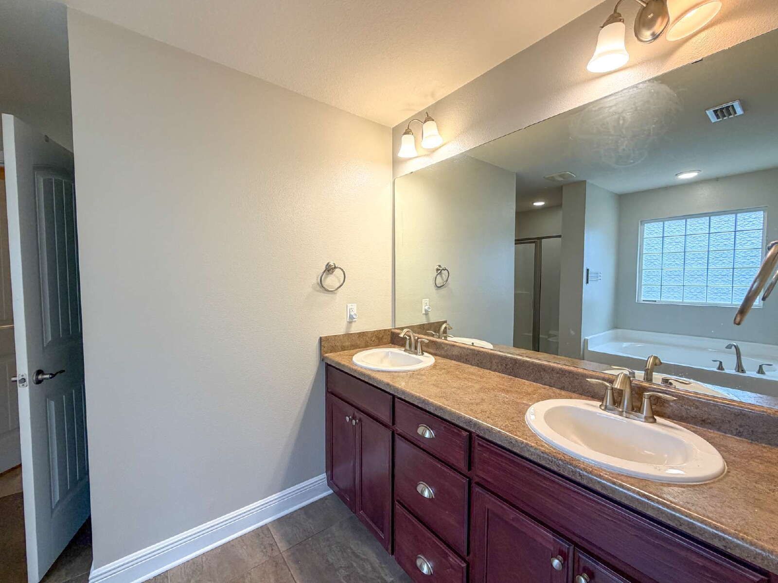 Charming 4-Bedroom Retreat in Pace, FL property image