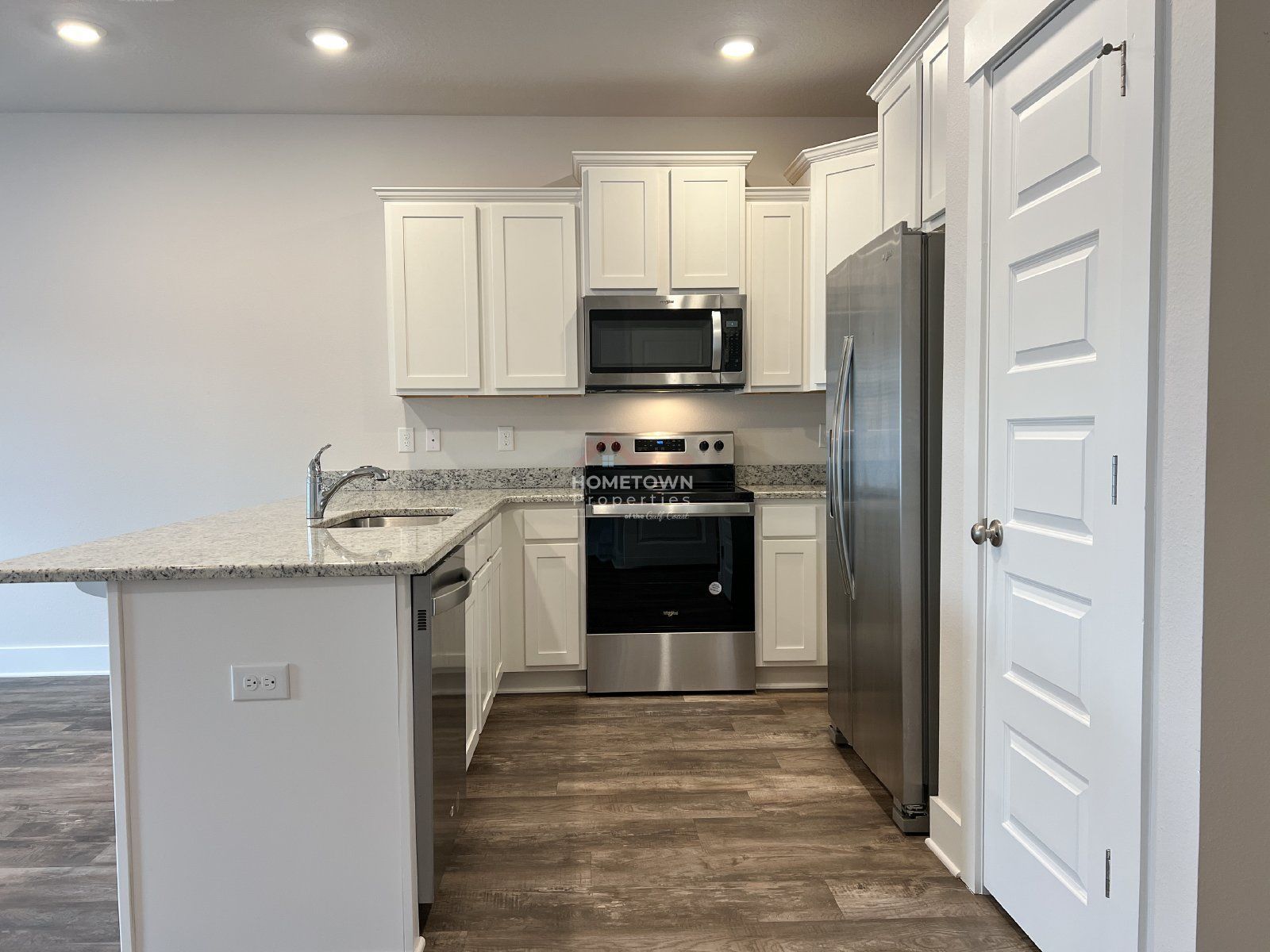 Beautiful 3 Bed, 2.5 Bath Rental in Pensacola, FL! property image