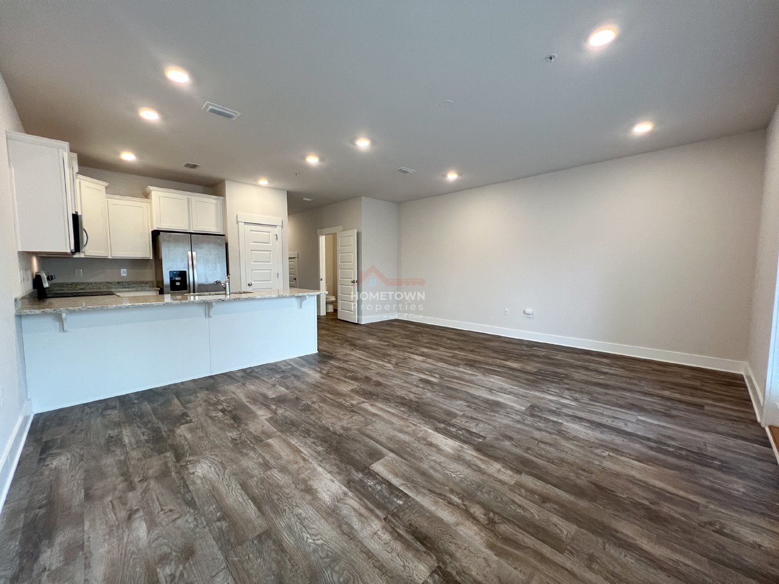 Beautiful 3 Bed, 2.5 Bath Rental in Pensacola, FL! property image