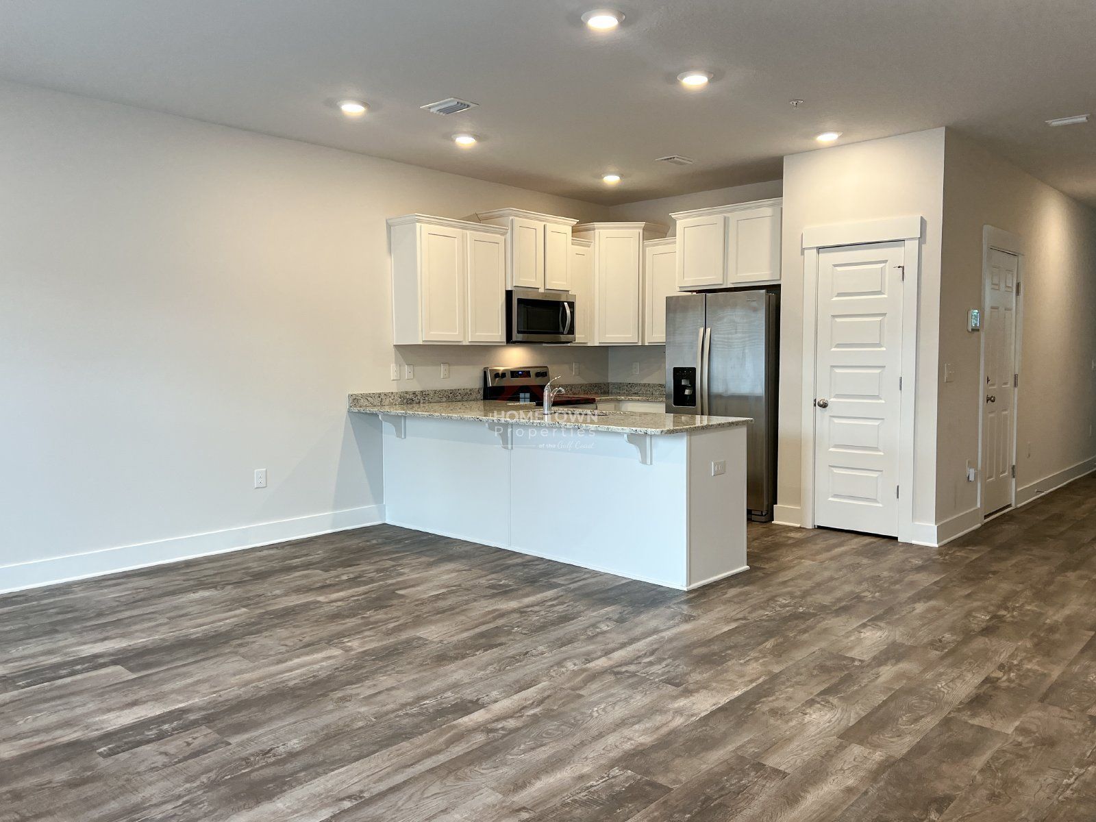 Beautiful 3 Bed, 2.5 Bath Rental in Pensacola, FL! property image