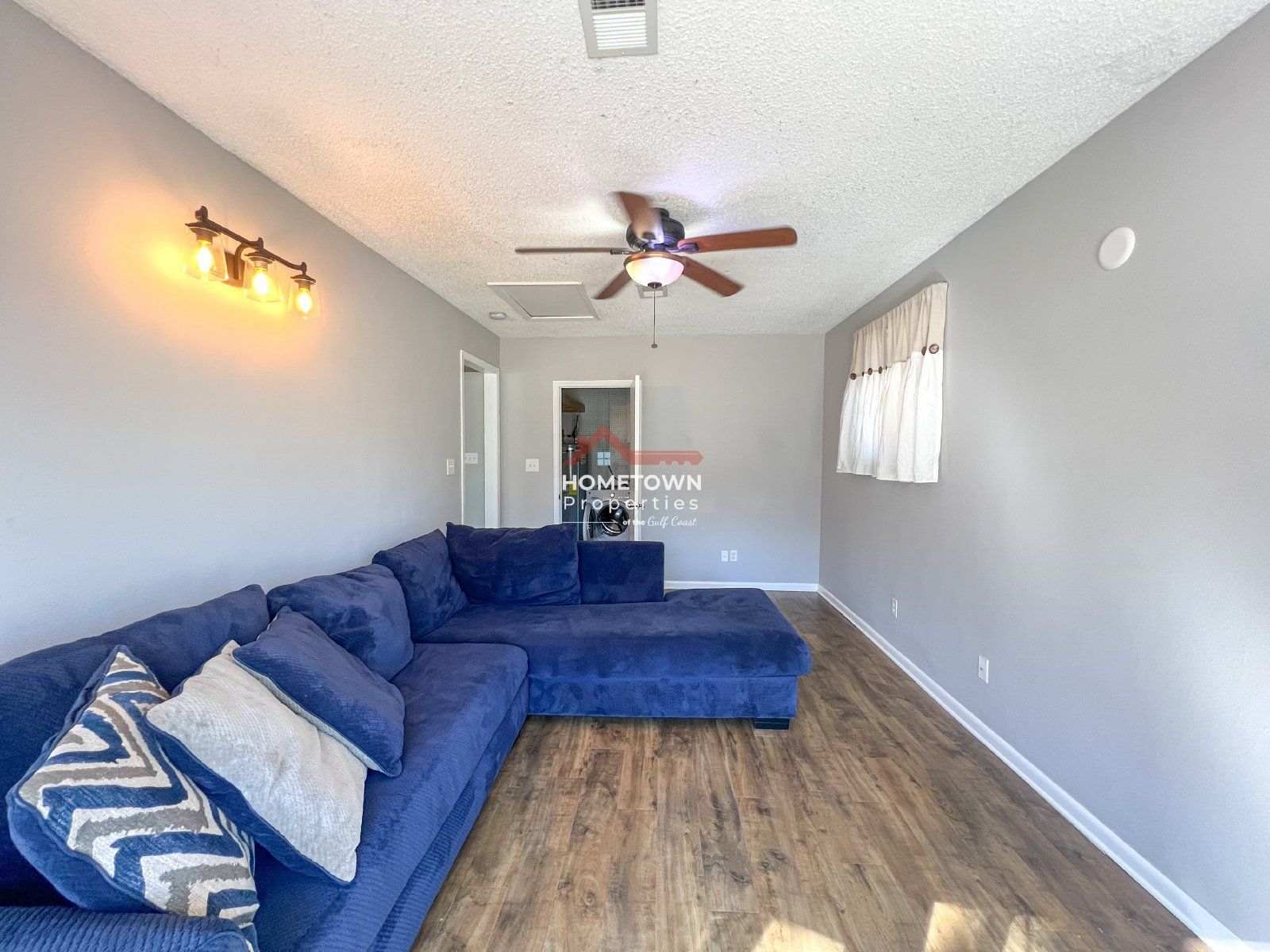 Charming 3-Bedroom Retreat with 2 Baths - Discover Your Cozy Home at 5430 Jenny Circle! property image