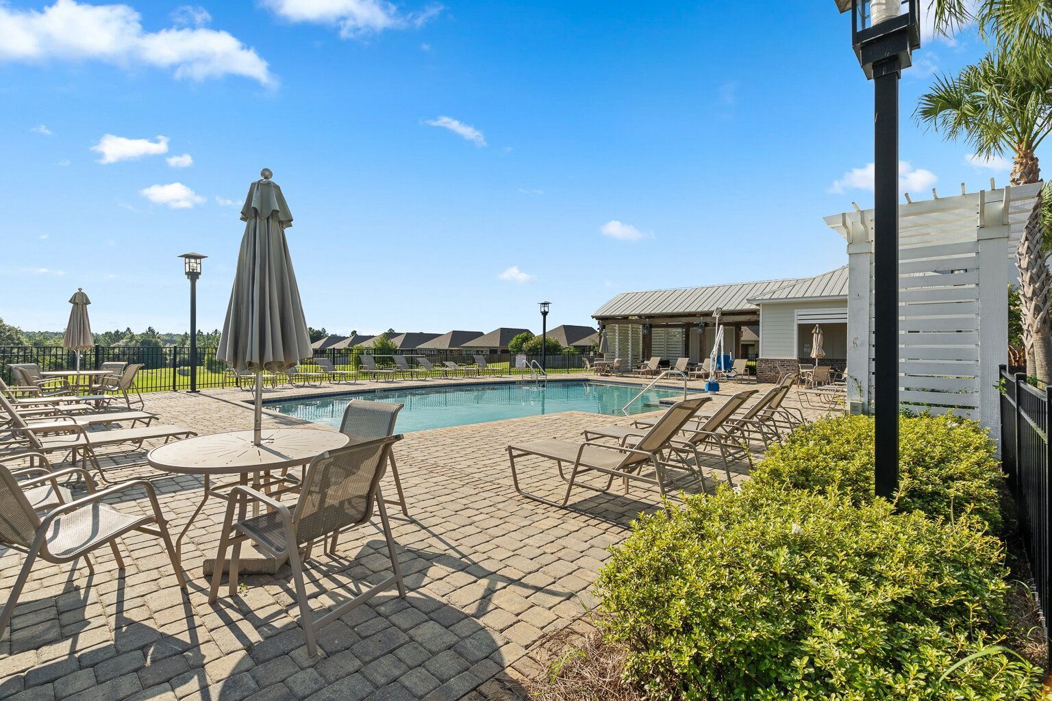 Charming 3-Bedroom Retreat with 2 Full Baths in Pensacola – Spacious 1794 Sq Ft Home at 7695 Burnside Loop! property image