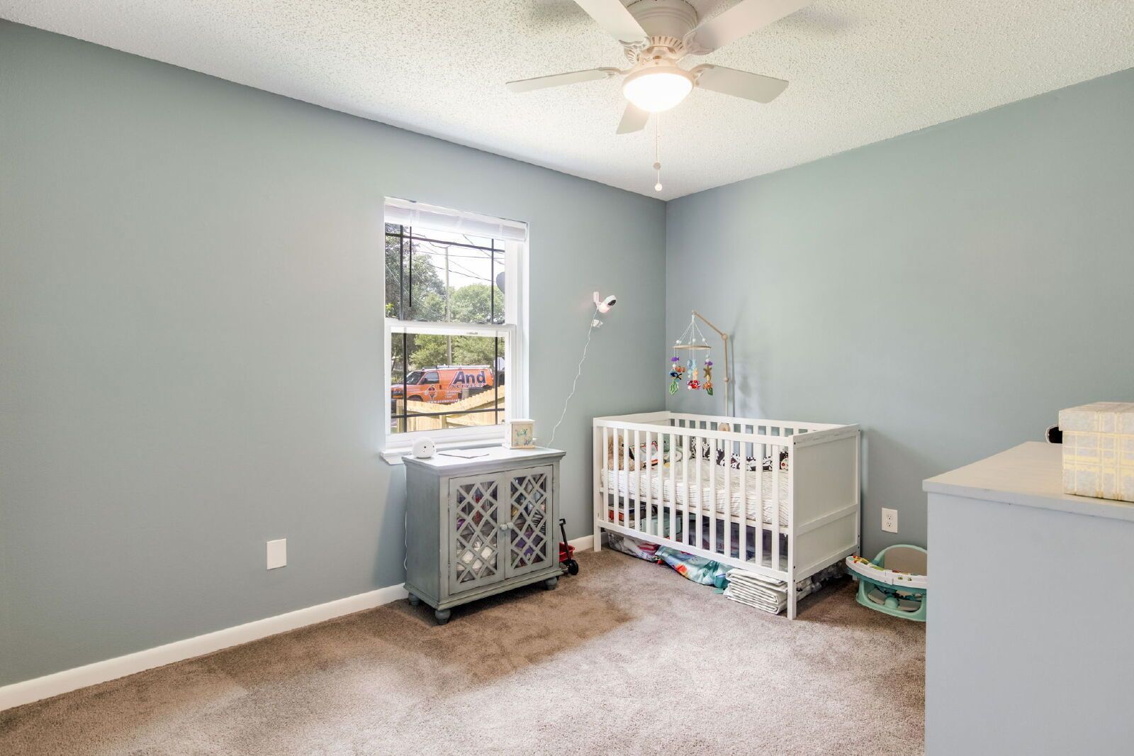 Charming 4-Bed, 2-Bath Home with 1,275 Sq Ft in Pensacola! property image
