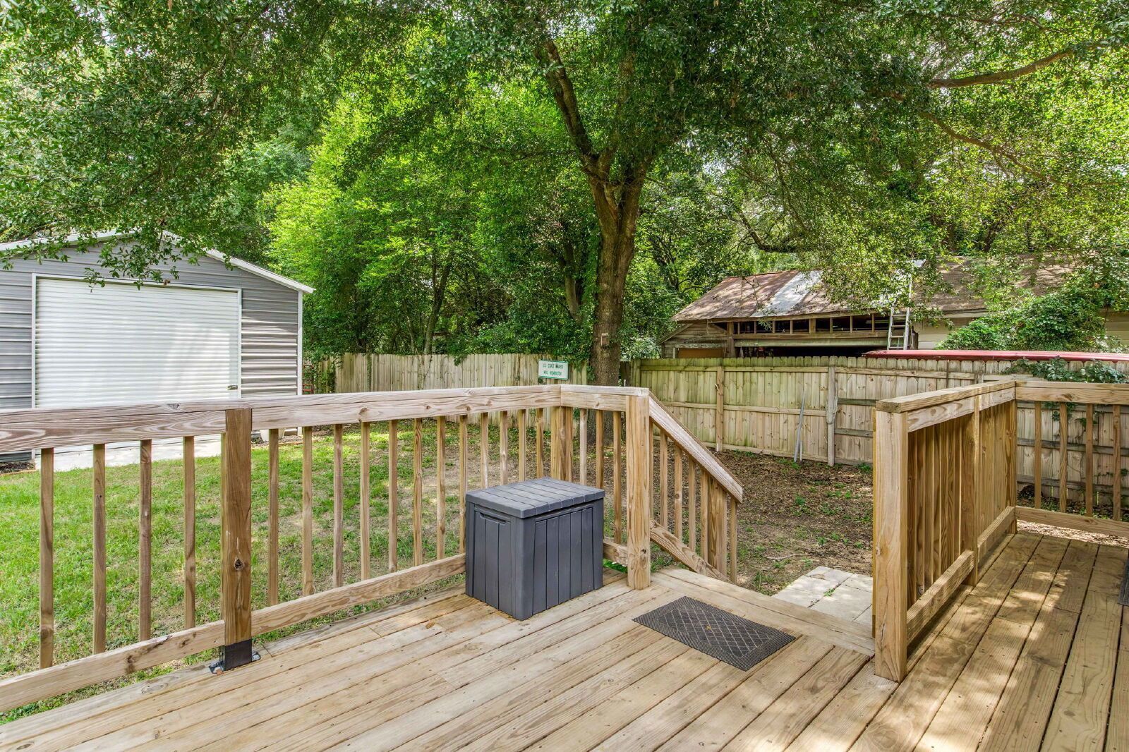 Charming 4-Bed, 2-Bath Home with 1,275 Sq Ft in Pensacola! property image