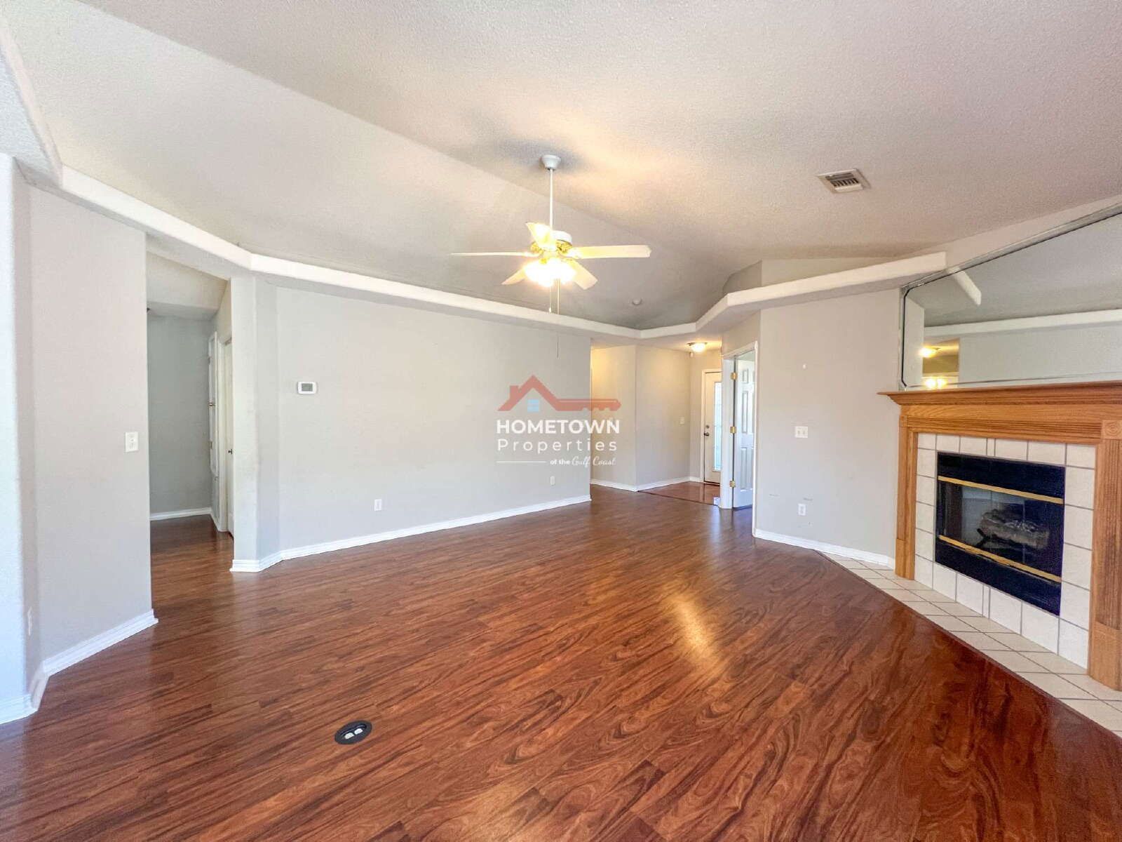 Charming 3-Bed Oasis in Pensacola – 2 Baths & 1654 Sq Ft of Comfort! property image