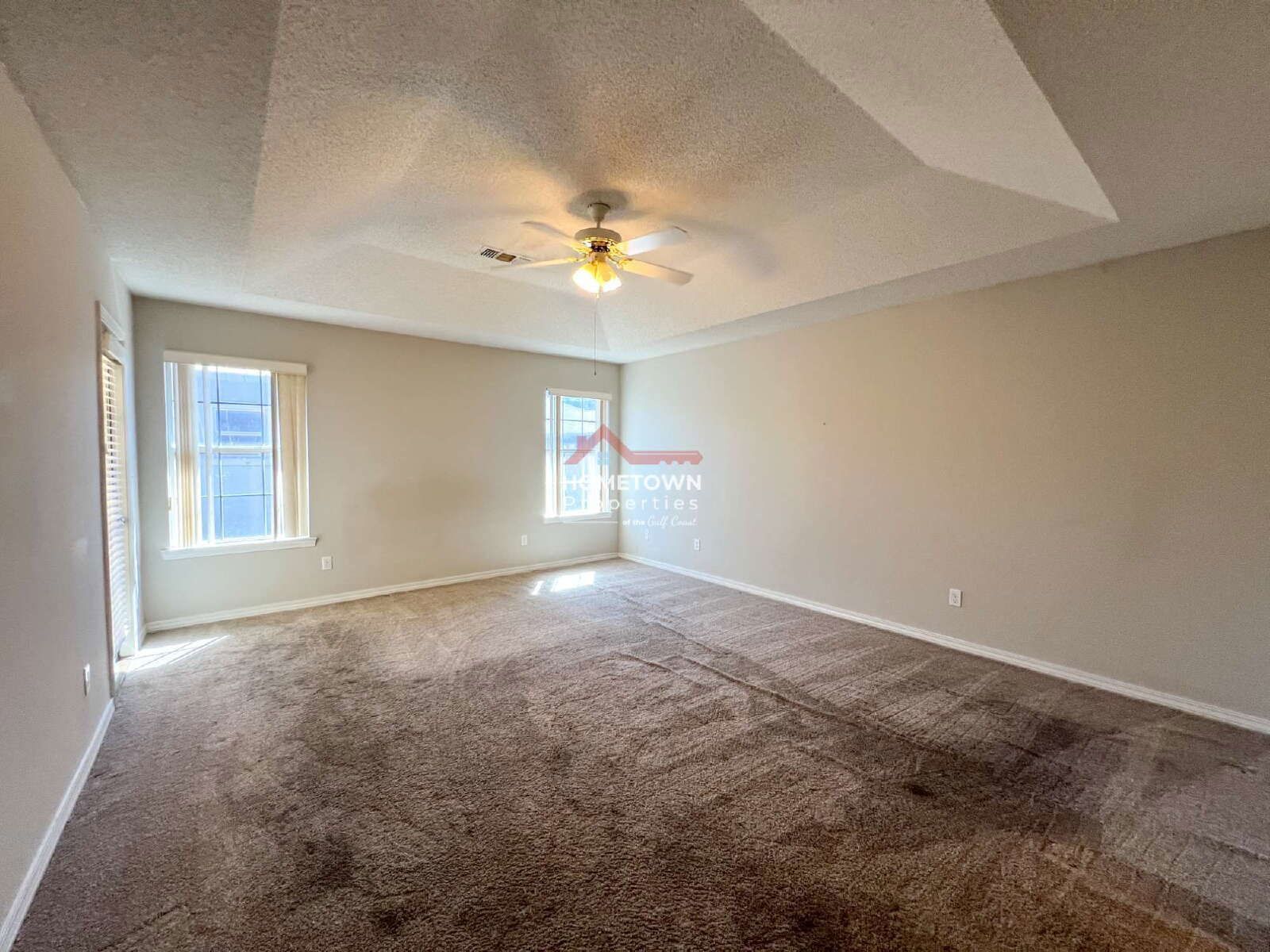Charming 3-Bed Oasis in Pensacola – 2 Baths & 1654 Sq Ft of Comfort! property image