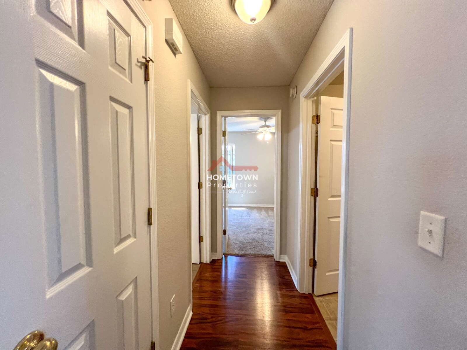 Charming 3-Bed Oasis in Pensacola – 2 Baths & 1654 Sq Ft of Comfort! property image