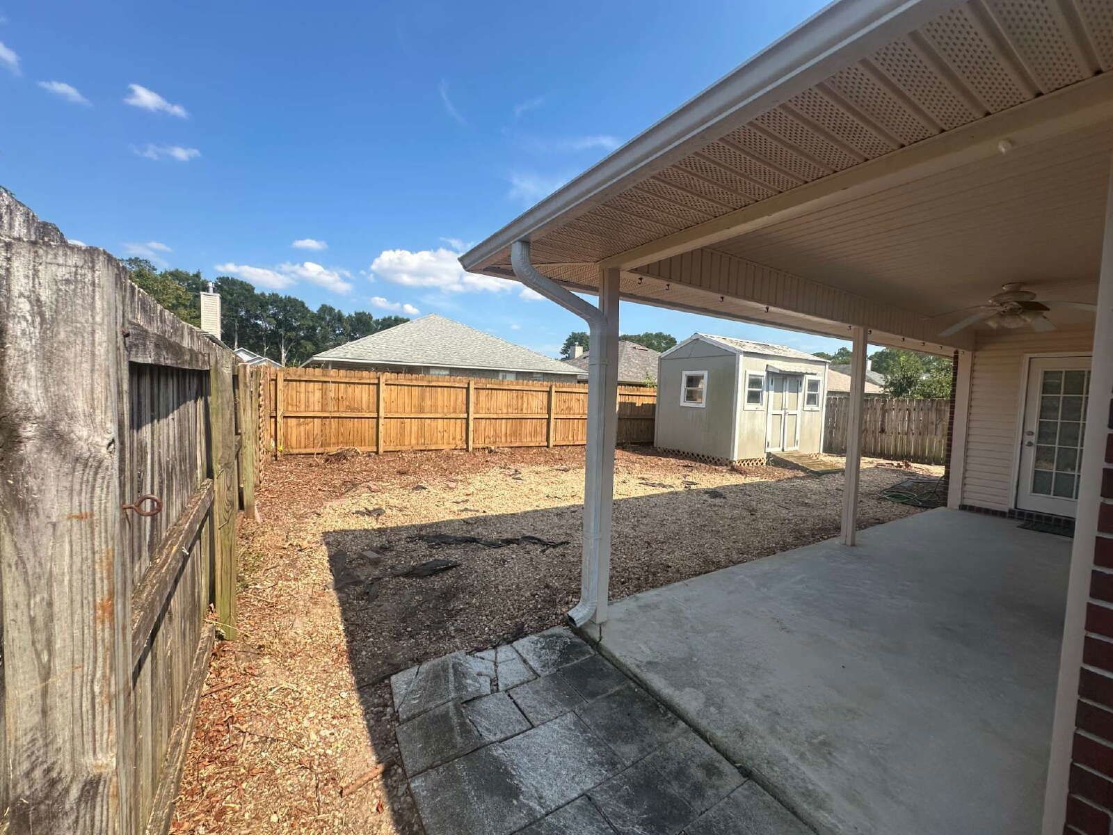Charming 3-Bed Oasis in Pensacola – 2 Baths & 1654 Sq Ft of Comfort! property image