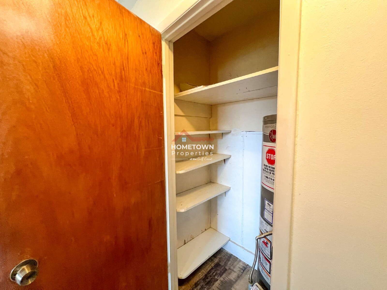 Charming 3-Bed, 2-Bath Home with Hardwood Floors property image