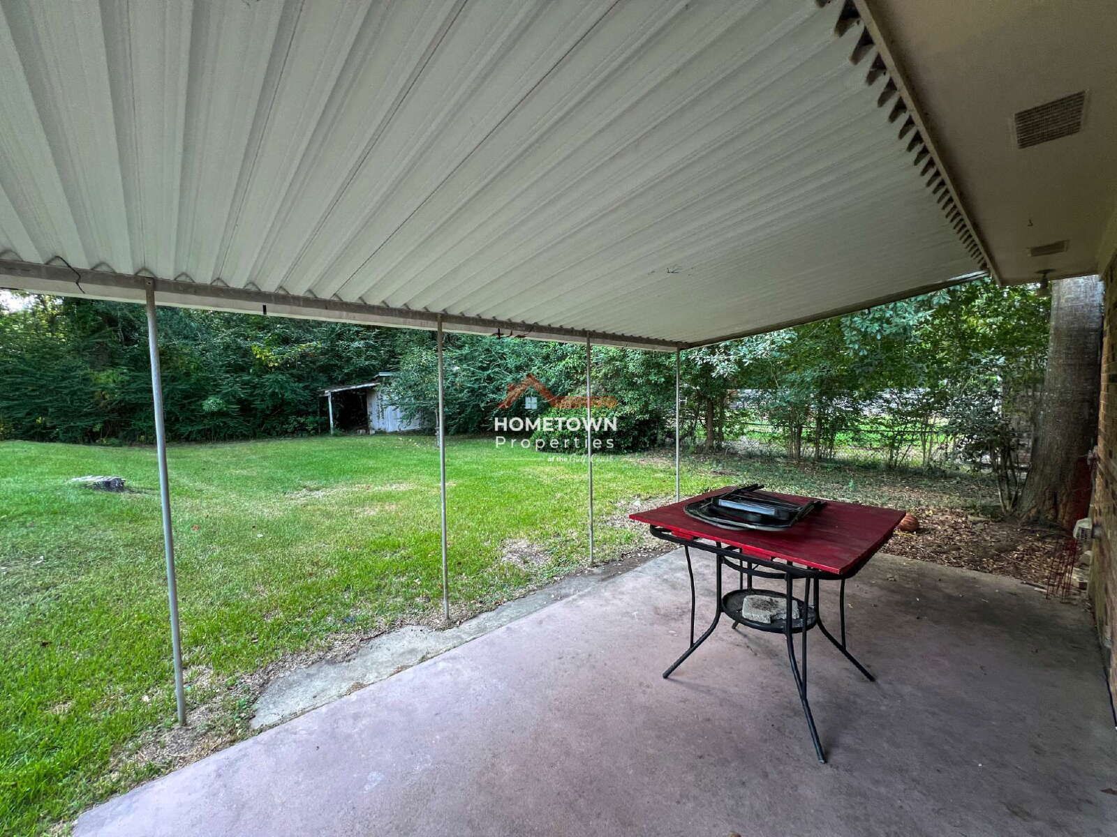 Charming 3-Bed, 2-Bath Home with Hardwood Floors property image