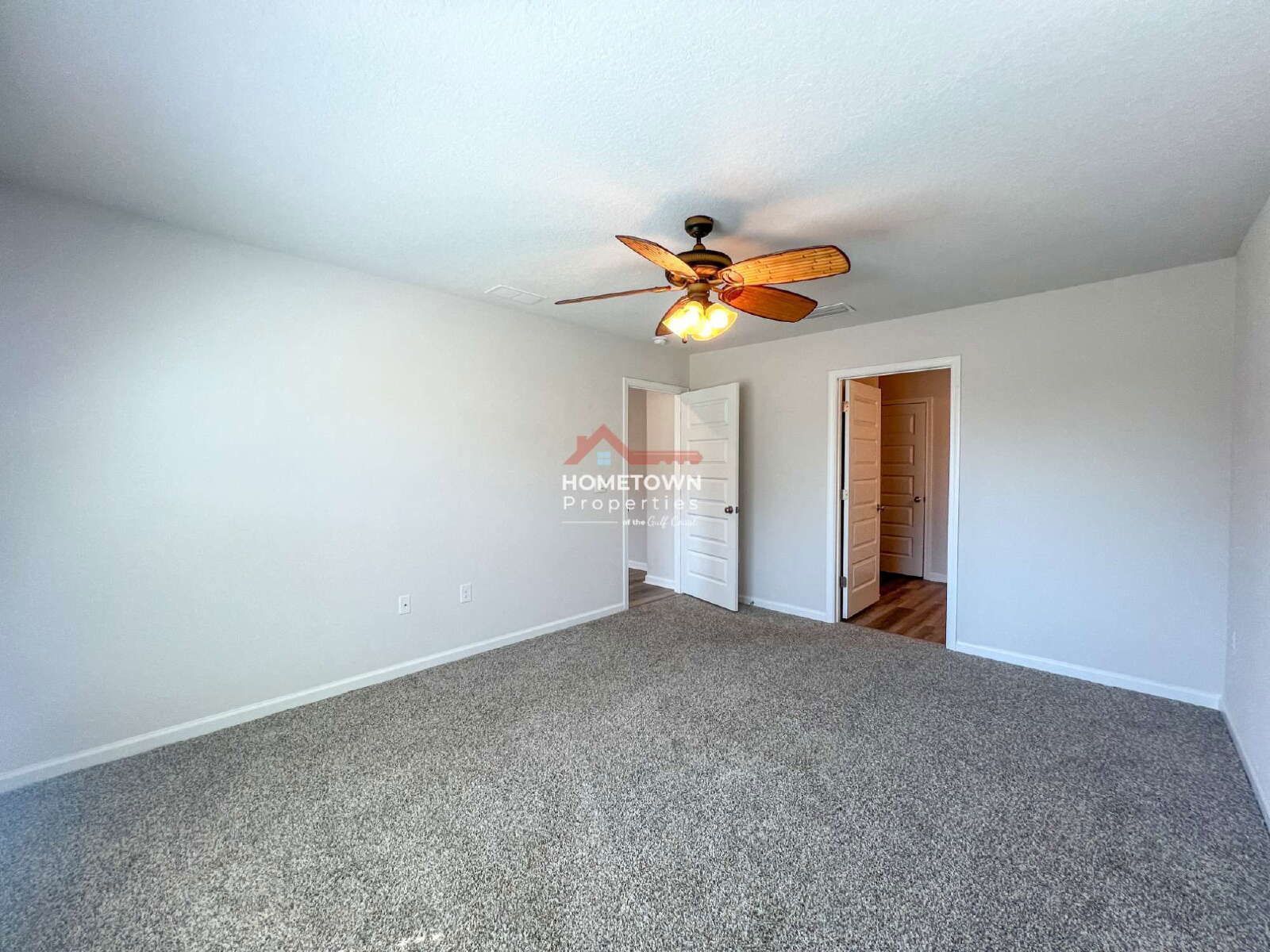 Charming 4-Bed Sanctuary in Pensacola with Spacious 1787 Sq Ft Layout! property image