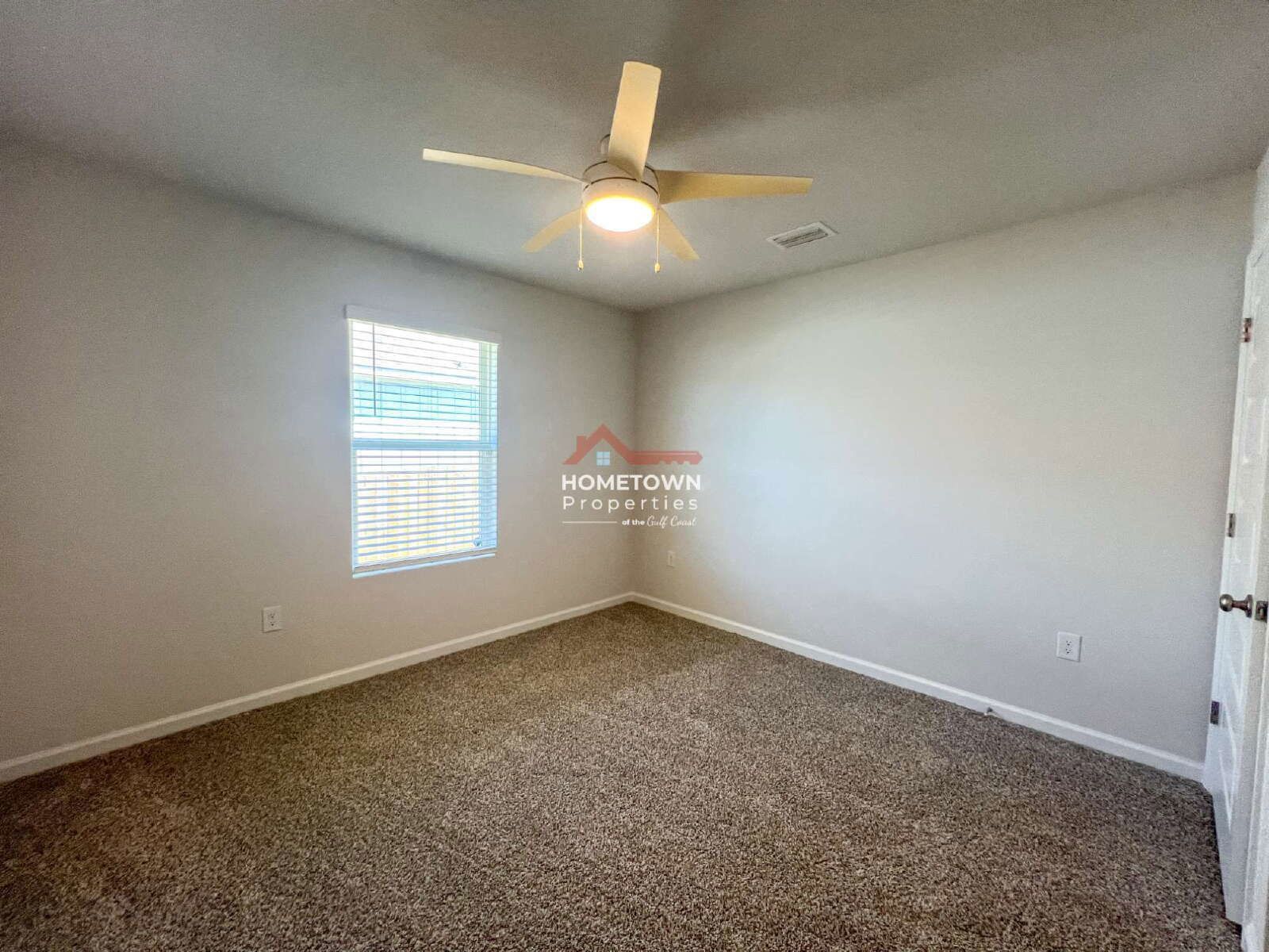 Charming 4-Bed Sanctuary in Pensacola with Spacious 1787 Sq Ft Layout! property image
