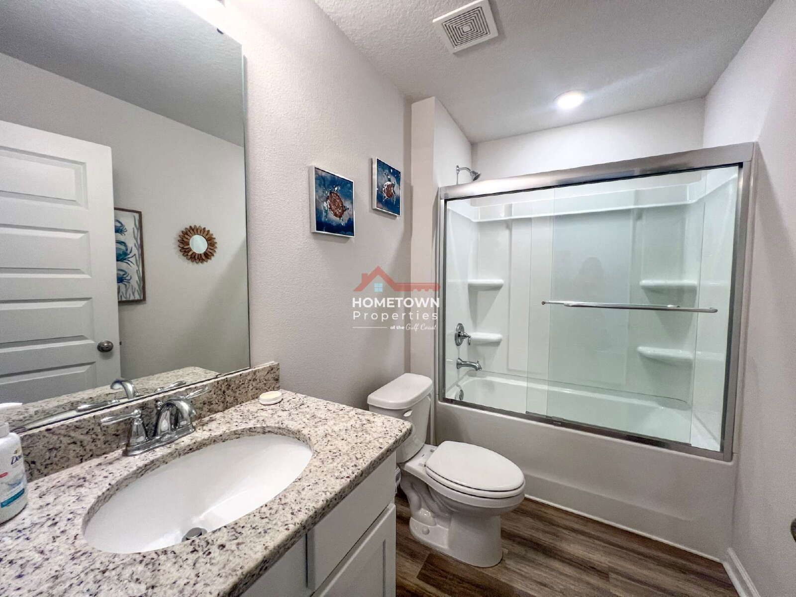 Charming 4-Bed Sanctuary in Pensacola with Spacious 1787 Sq Ft Layout! property image