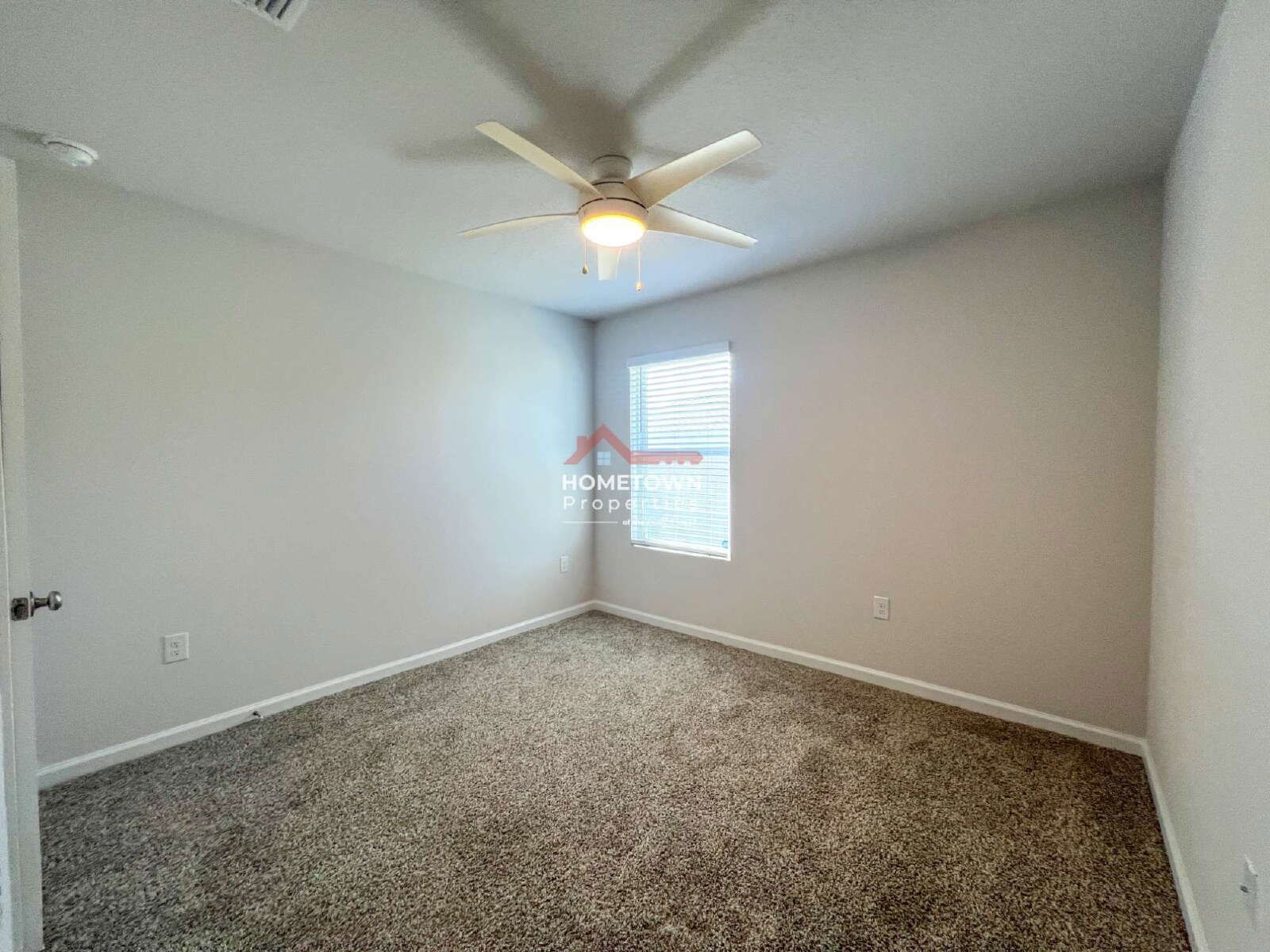 Charming 4-Bed Sanctuary in Pensacola with Spacious 1787 Sq Ft Layout! property image