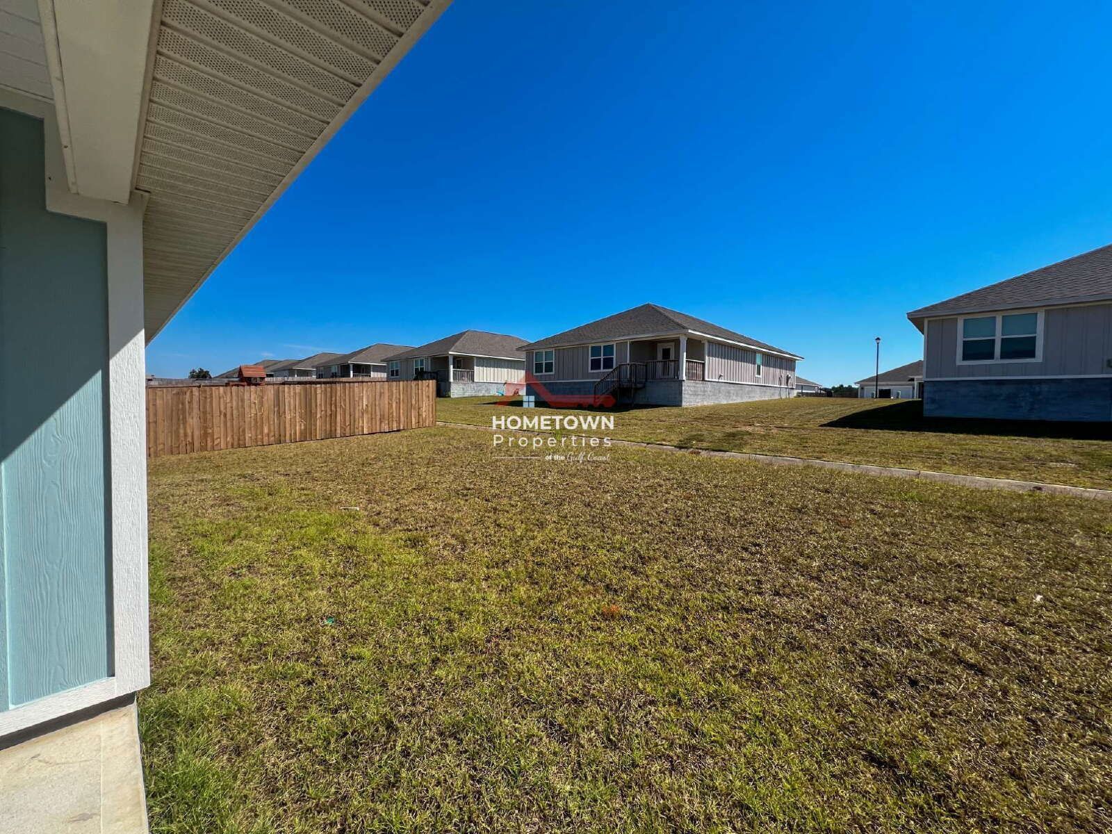 Charming 4-Bed Sanctuary in Pensacola with Spacious 1787 Sq Ft Layout! property image