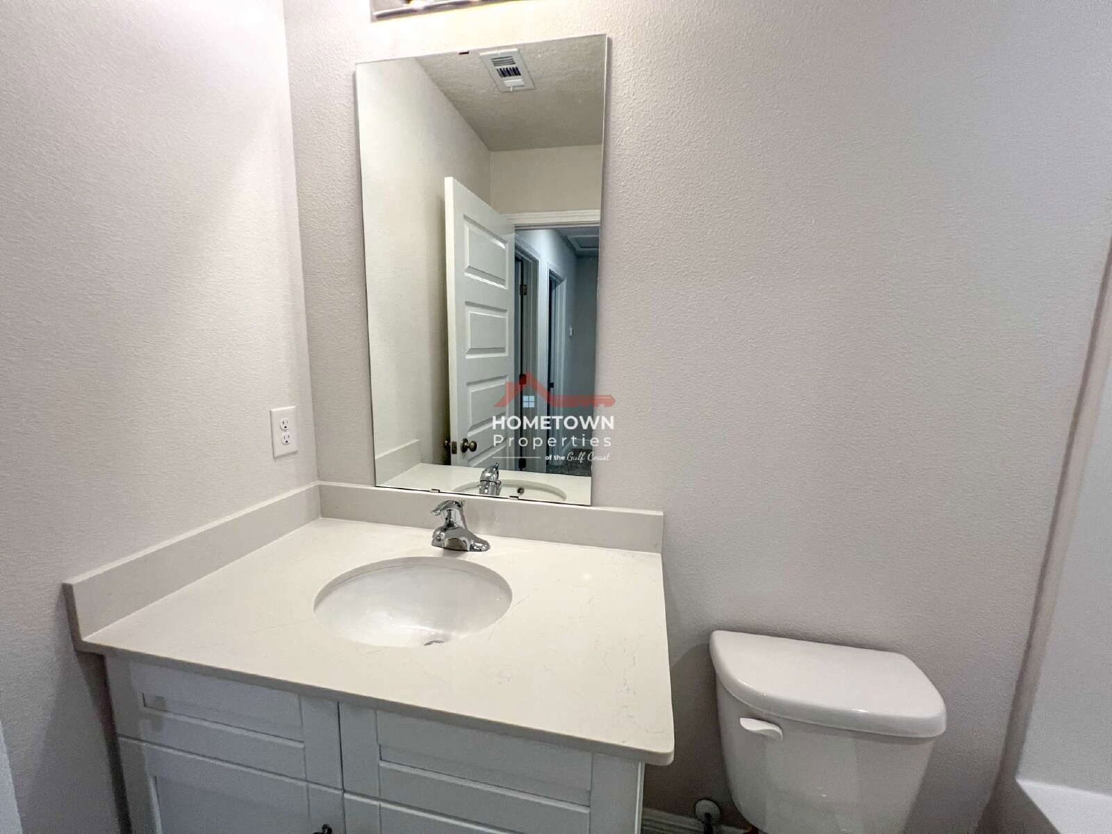 3-Bed Haven with 2.5 Baths in Milton property image