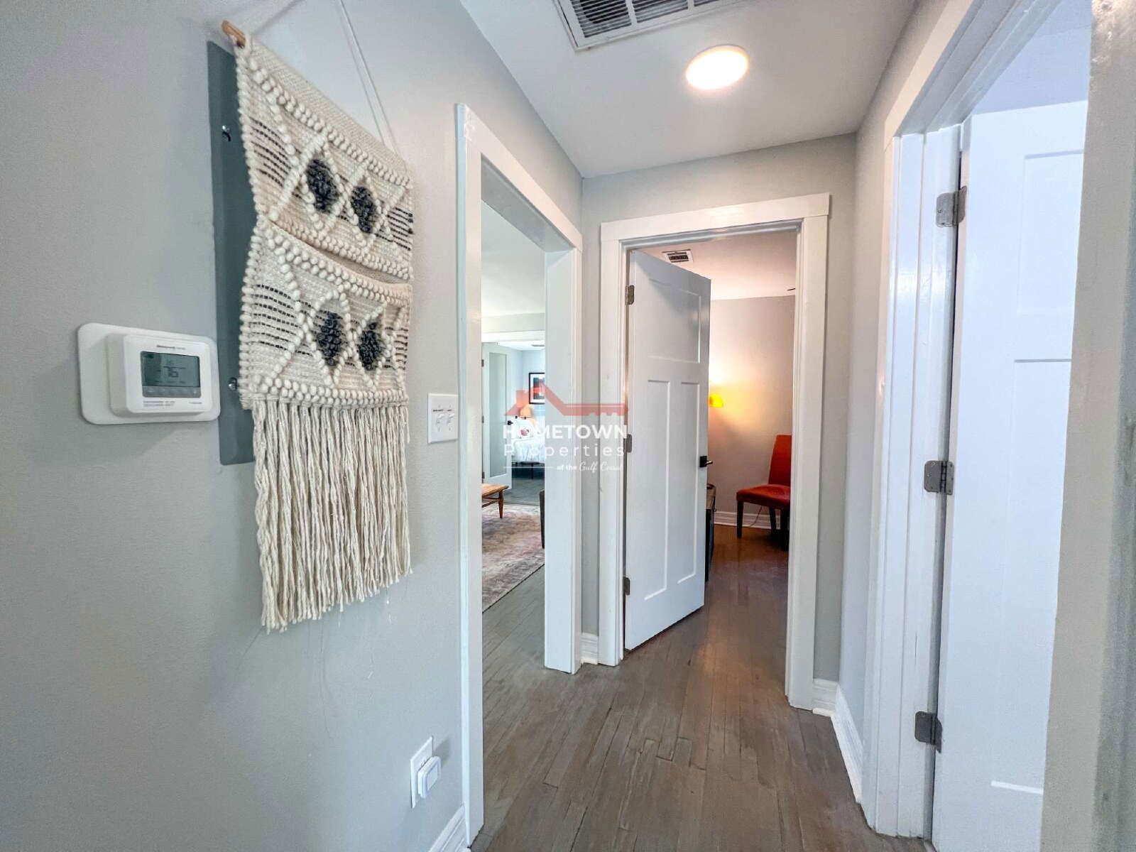 Furnished 3-Bed Gem - 1315 Dexter Ave property image