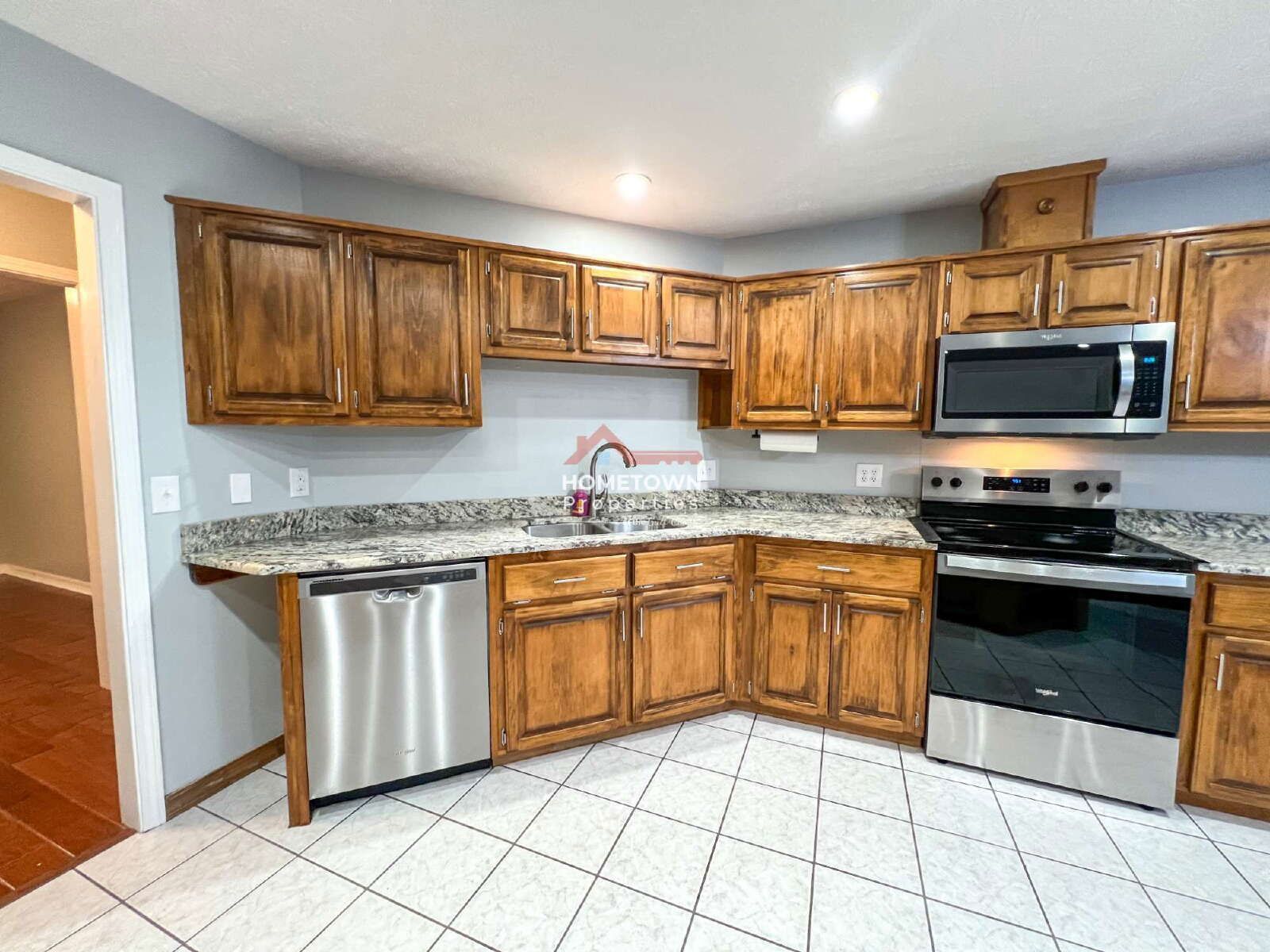 Spacious 3-Bed, 2-Bath Home on Wymart Road with Office and Sunroom property image